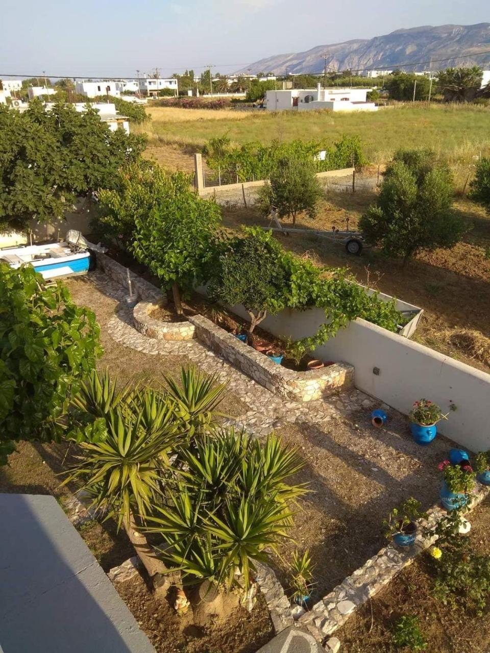 Athena'S Houses Skyros Exterior foto
