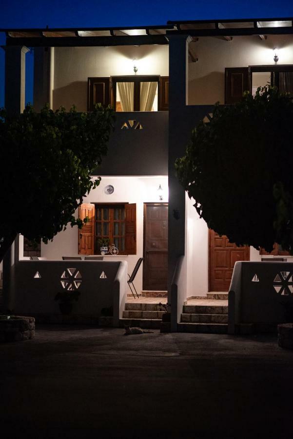 Athena'S Houses Skyros Exterior foto